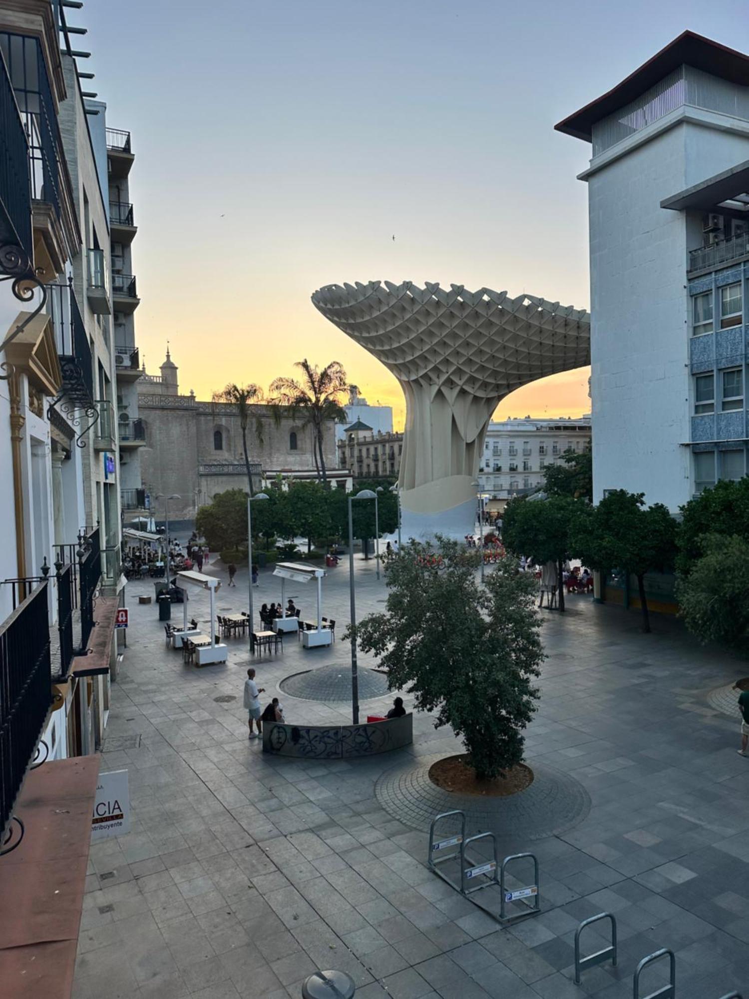 Apartamento Con Vista A Las Setas Sevilha Exterior foto